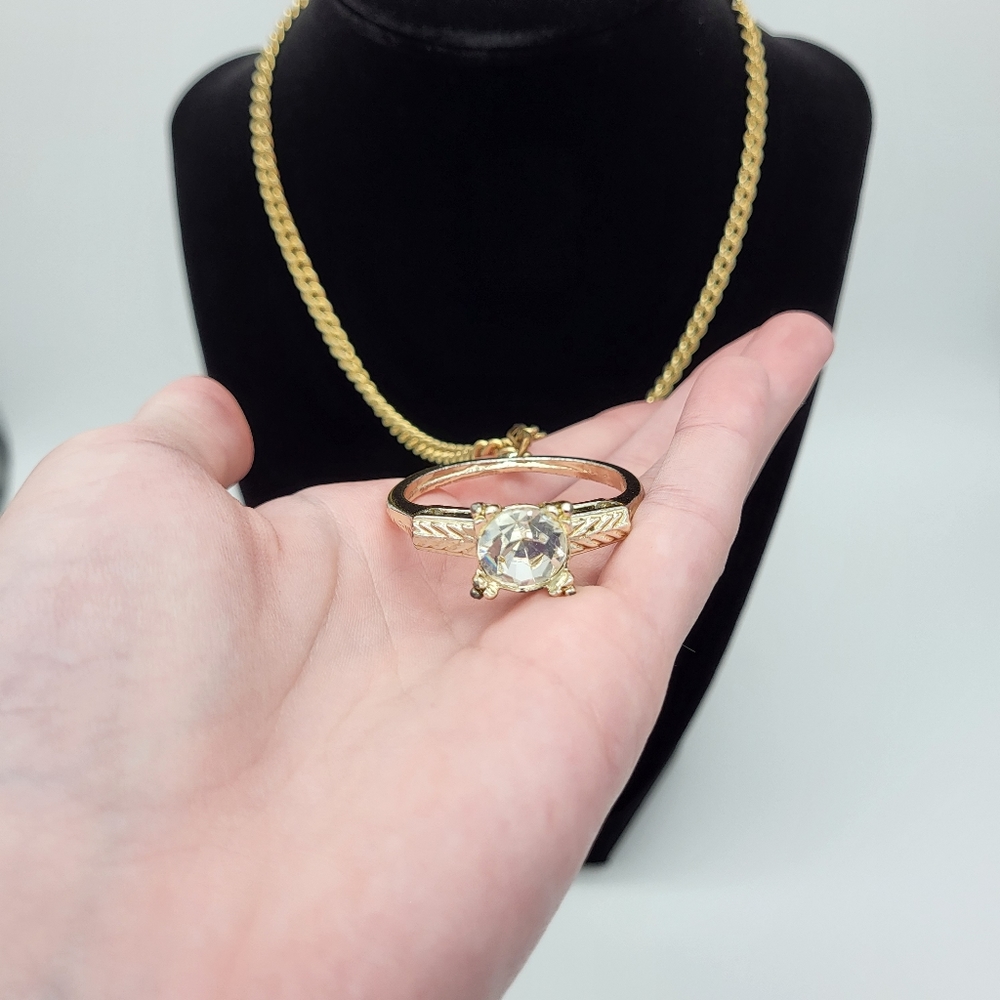 BIG Ring necklace - Picture 2 of 4